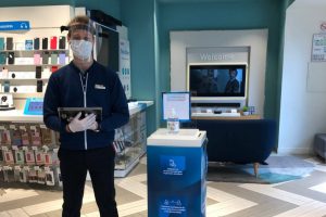 Visuel Bouygues Telecom s'engage Covid - mesures sanitaires en boutique - novembre 2020